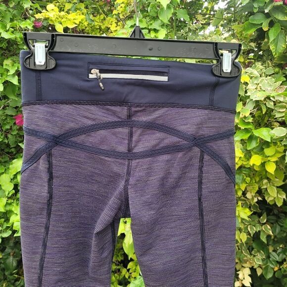 LululemonWee Are From Space Black March Multi - Picture 5 of 6